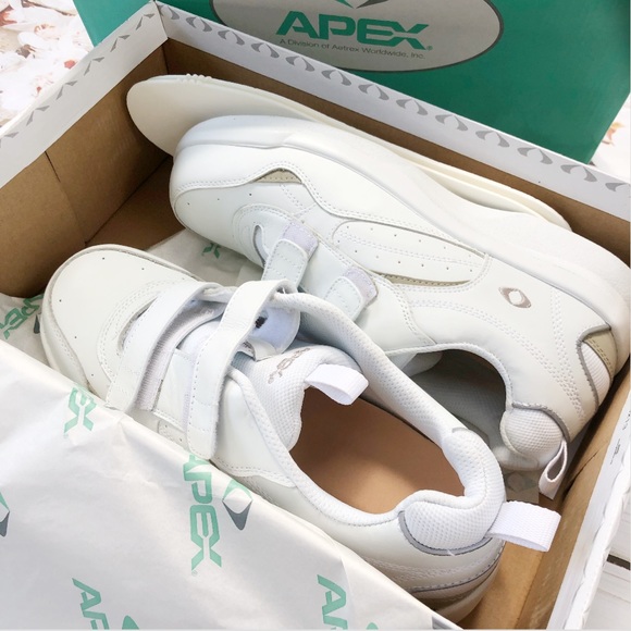 APEX Other - APEX White Leather Orthotic Men’s Sneakers